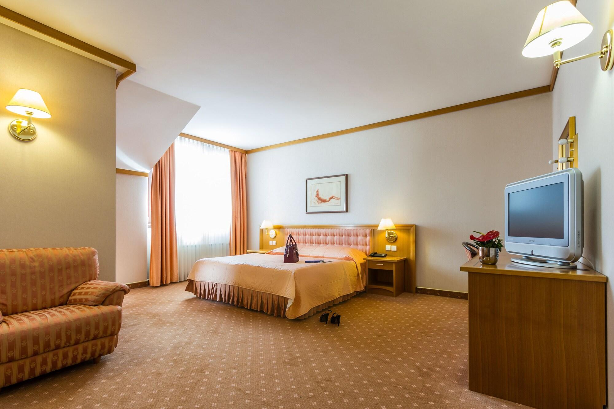Habakuk Wellness & Event Hotel Maribor Exterior photo