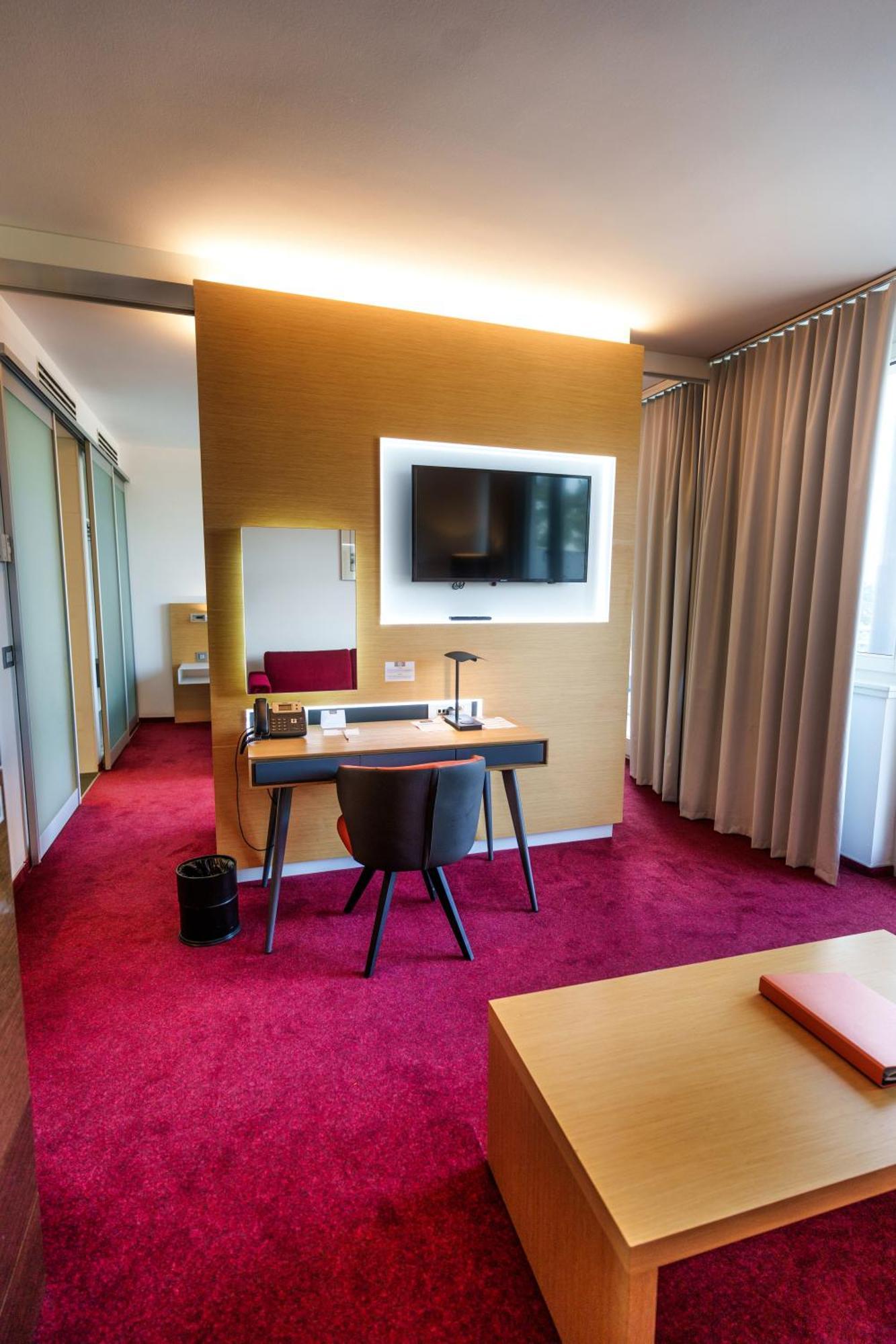 Habakuk Wellness & Event Hotel Maribor Exterior photo